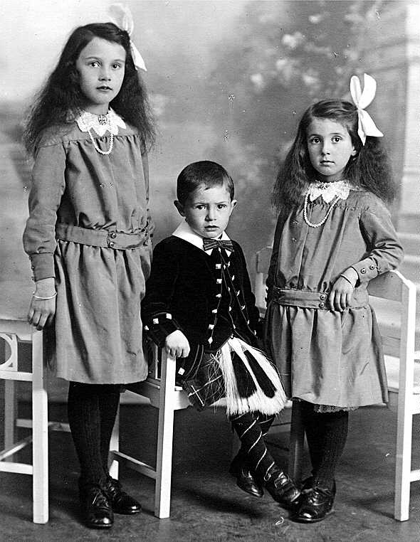 phot3002.jpg (62364 bytes)